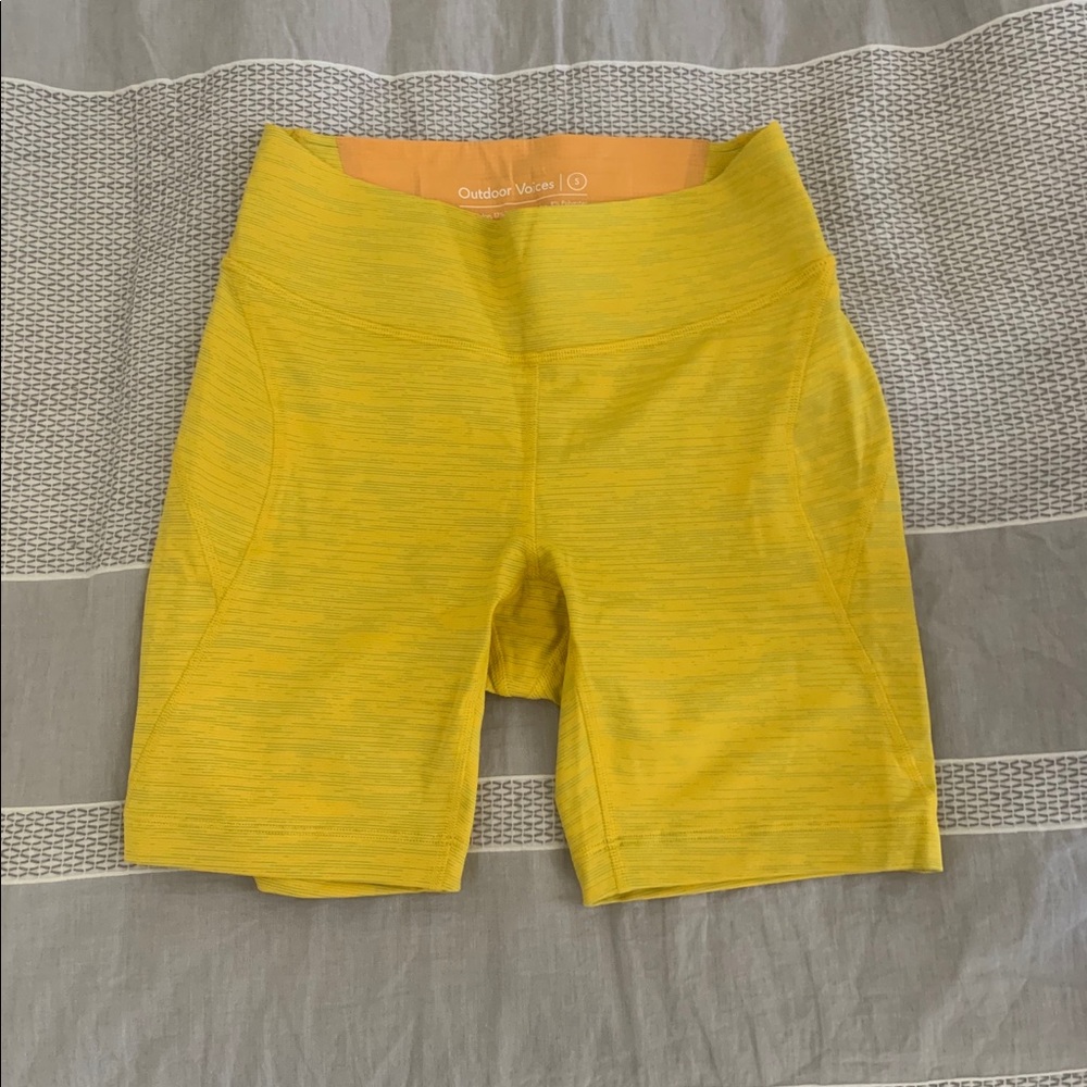 NWT outdoor voices techsweat shorts 7 in
